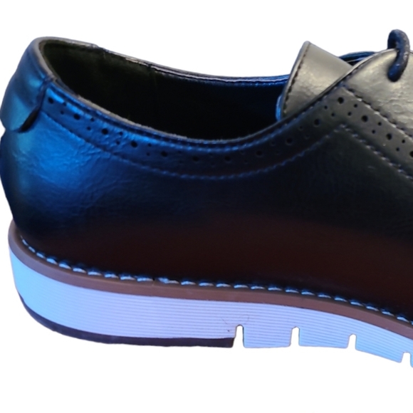 New Tahari Men’s Leather Dress Shoes Casual Work Size 11 - Picture 6 of 9
